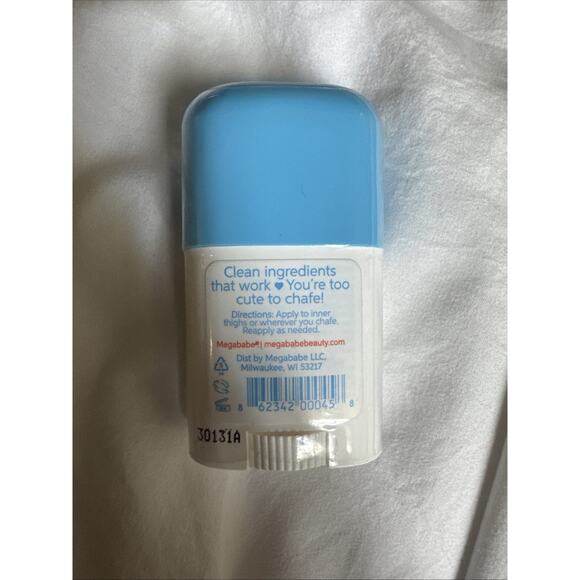 Megababe Thigh Rescue Anti-Chafe Stick Prevents skin chafe & irritation - Picture 2 of 2